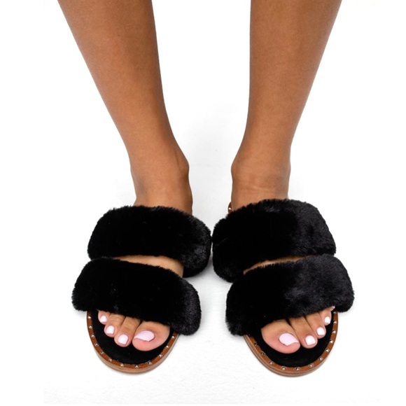 Steve Madden Faux Fur Slippers - Picture 3 of 8